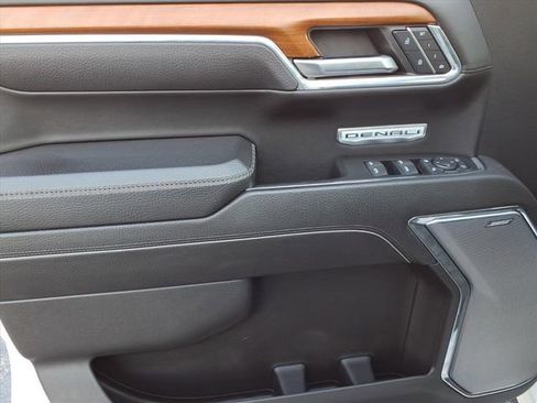 Used 2023 GMC Sierra 1500 Denali w/ Denali Reserve Package image 16