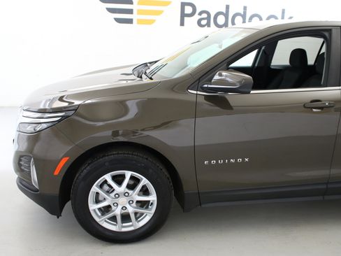 Used 2023 Chevrolet Equinox LT FWD image 5