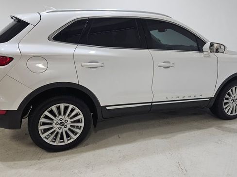 Used 2019 Lincoln MKC Premiere image 8