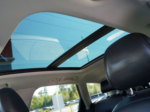 Used 2015 Audi A4 Premium Plus w/ Technology Package image 10