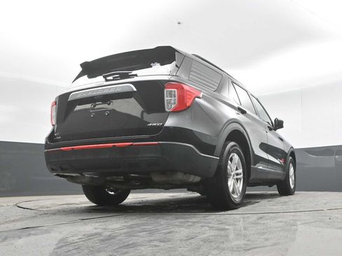 Used 2021 Ford Explorer XLT AWD/4WD image 33