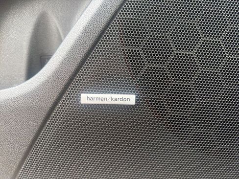 Certified 2025 Subaru Crosstrek 2.5i Limited w/ Popular Package #3A image 14