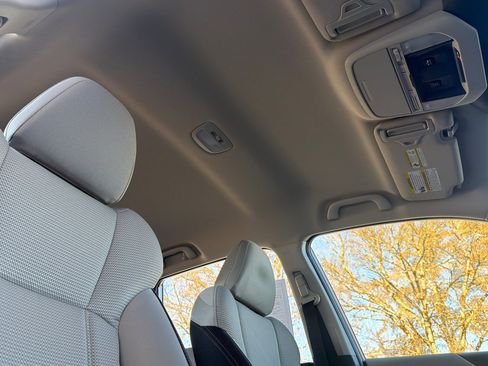 Used 2024 Subaru Forester image 17