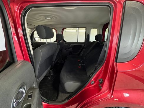 Used 2009 Nissan Cube 1.8 S w/ Interior Designer Pkg FWD image 19