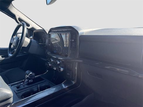 Used 2021 Ford F150 XLT w/ Equipment Group 302A High image 28