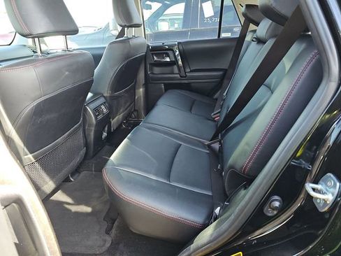 Used 2024 Toyota 4Runner TRD Off-Road Premium image 13