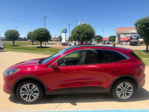 Used 2022 Ford Escape SEL FWD image 5
