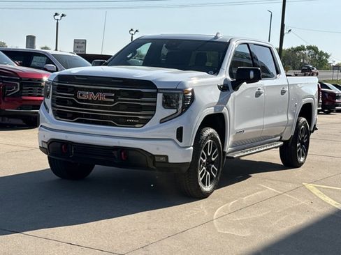 New 2026 GMC Sierra 1500 AT4 w/ AT4 Premium Package AWD/4WD image 13