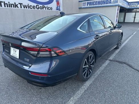 New 2026 Honda Accord Touring image 5