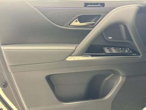 New 2026 Lexus LX 700h Luxury AWD/4WD image 16