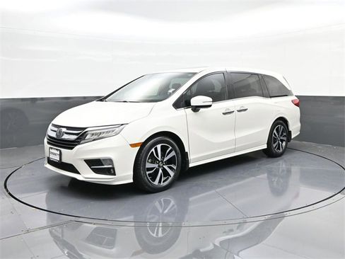 Used 2019 Honda Odyssey Elite image 1