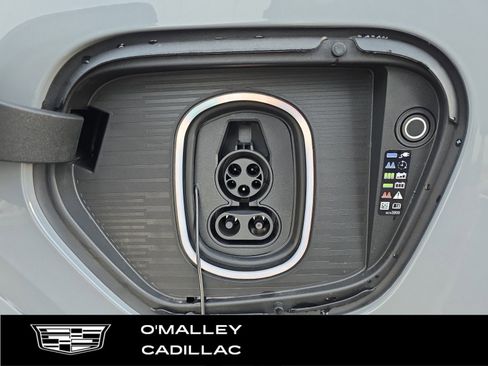 New 2026 Cadillac Escalade IQL Sport 1 image 34