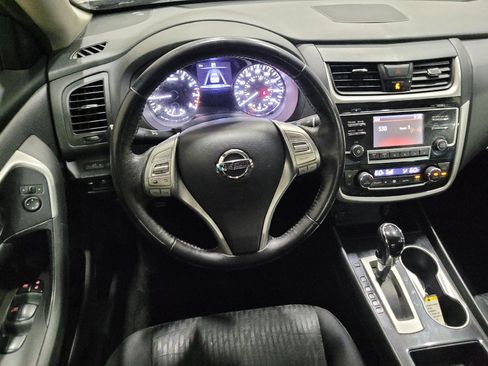 Used 2018 Nissan Altima 2.5 SV FWD image 22