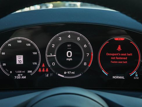 Used 2026 Porsche Panamera RWD image 34