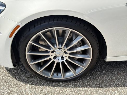 Used 2021 Mercedes-Benz E 53 AMG 4MATIC Sedan image 11