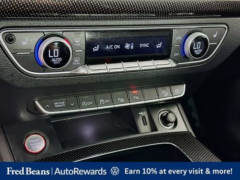 Used 2023 Audi SQ5 Prestige w/ Prestige Package AWD/4WD image 22
