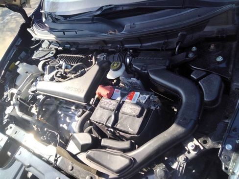 Used 2017 Nissan Rogue S w/ Appearance Package image 28