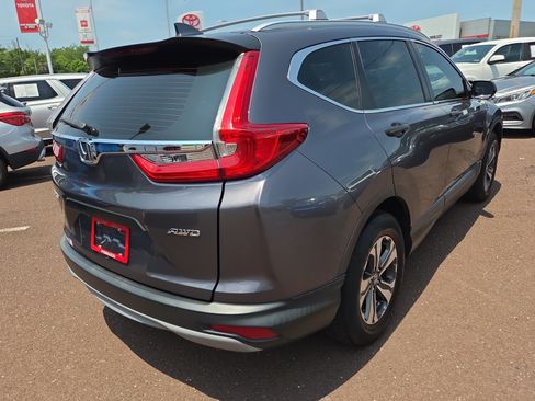 Used 2019 Honda CR-V LX image 3
