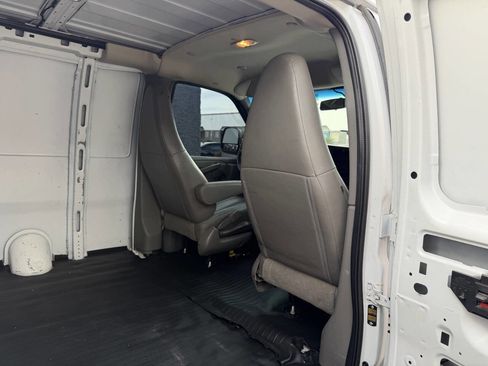 Used 2020 Chevrolet Express 2500 w/ Driver Convenience Package image 16