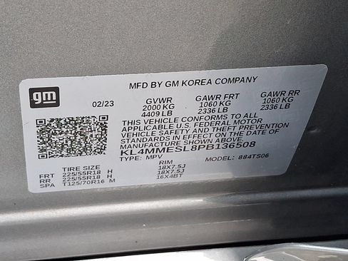 Used 2023 Buick Encore GX Select AWD/4WD image 26