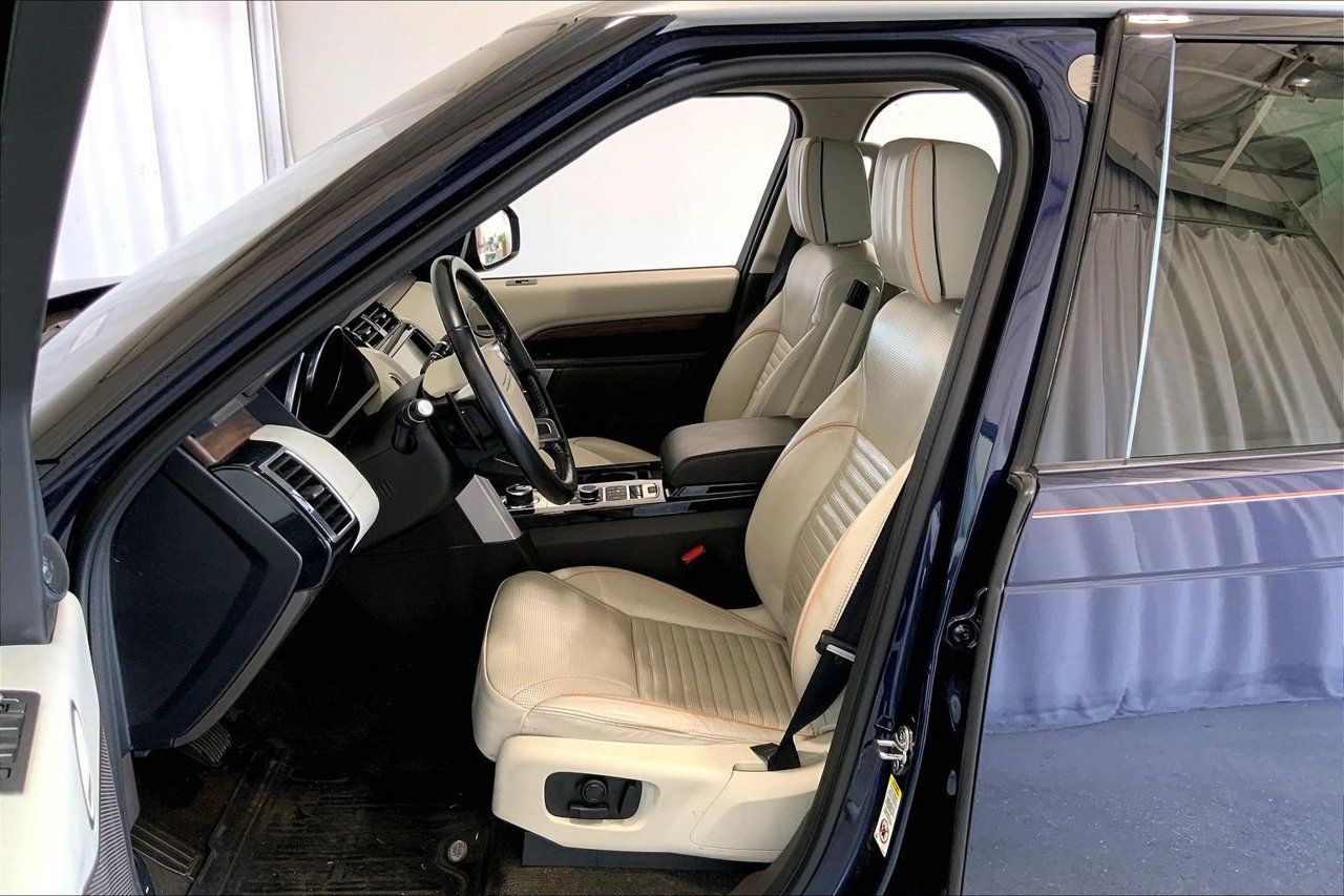 Used 2017 Land Rover Discovery HSE Luxury AWD/4WD image 15