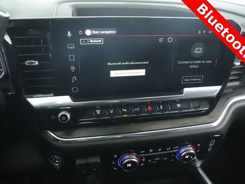 Used 2025 GMC Sierra 3500 SLT w/ SLT Premium Package image 23