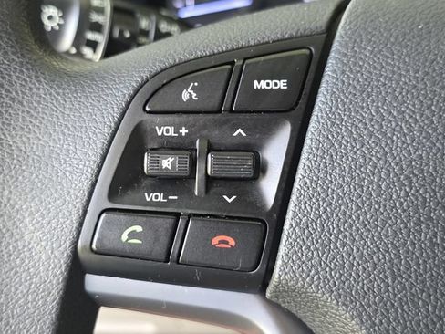 Used 2016 Hyundai Tucson SE w/ Option Group 02 FWD image 18