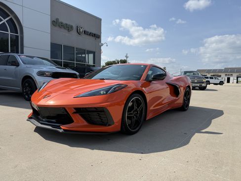 Used 2020 Chevrolet Corvette Stingray Preferred Cpe w/ 2LT Preferred Equipment Group RWD image 28