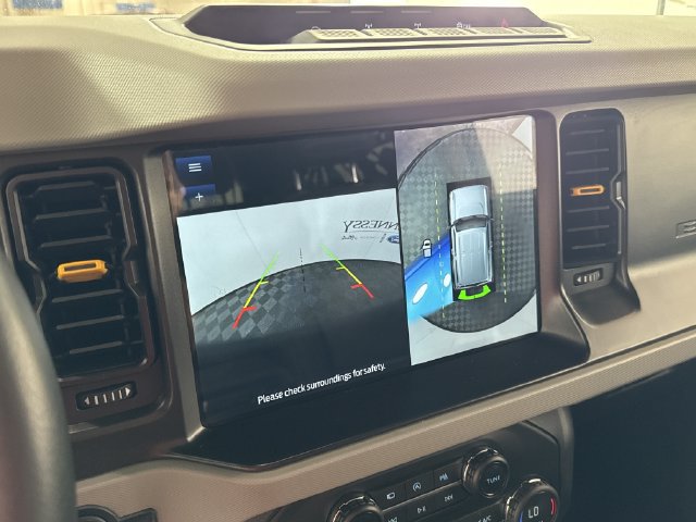 Used 2021 Ford Bronco Badlands AWD/4WD image 3