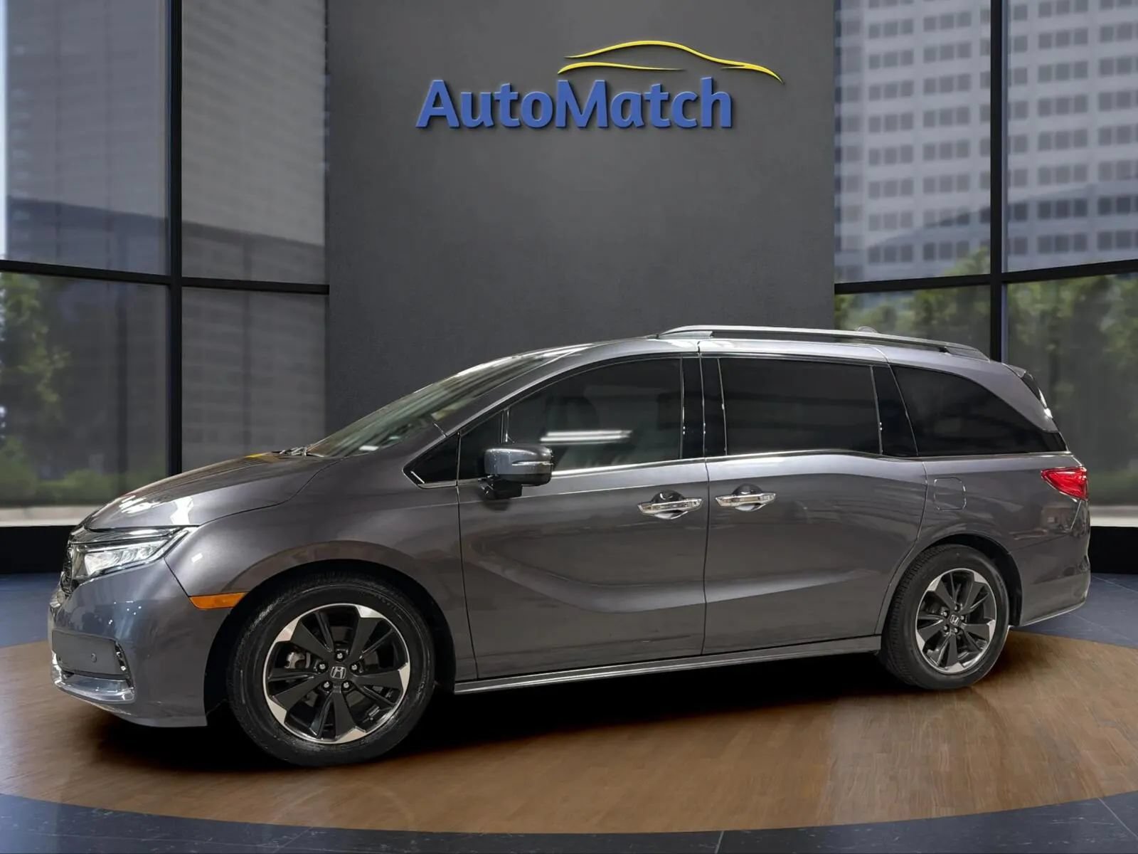 Used 2023 Honda Odyssey Elite image 5