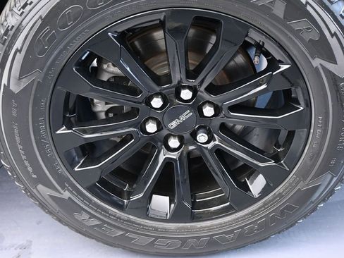 Used 2021 GMC Canyon Elevation Standard w/ Convenience Package image 40