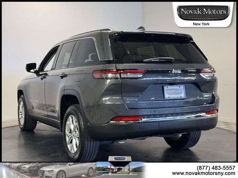 Used 2022 Jeep Grand Cherokee Limited image 5