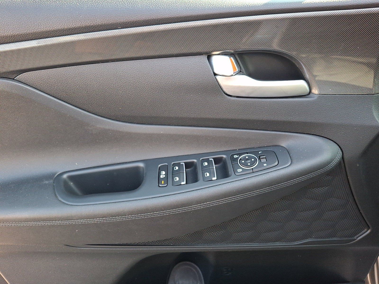 Certified 2023 Hyundai Santa Fe SE AWD/4WD image 12