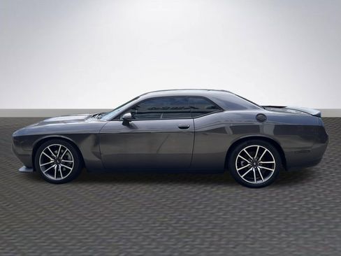 Used 2023 Dodge Challenger R/T RWD image 4