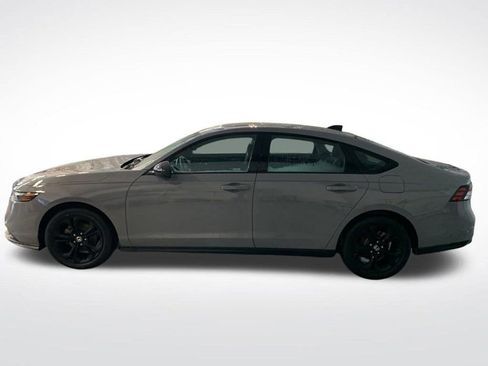 Used 2025 Honda Accord SE image 2