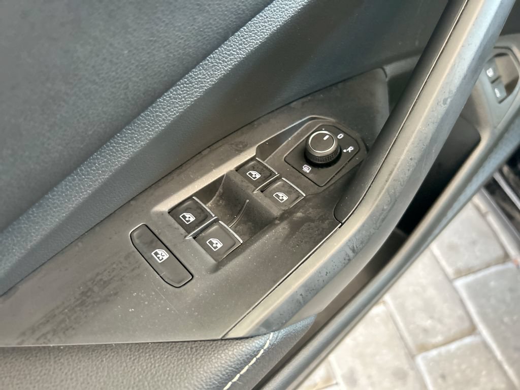 Certified 2024 Volkswagen Jetta Sport FWD image 10
