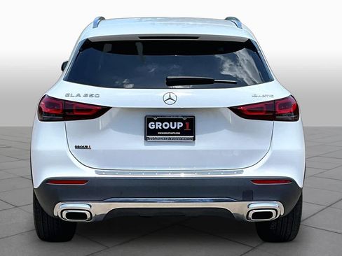 Used 2023 Mercedes-Benz GLA 250 4MATIC image 5