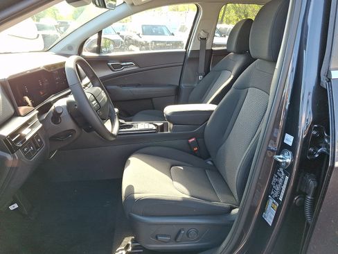 New 2026 Kia Sportage LX AWD/4WD image 6