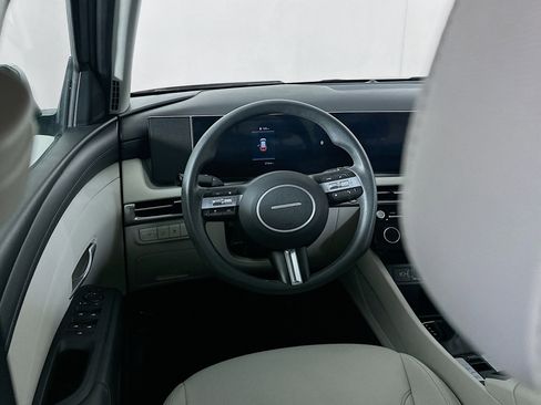 Used 2025 Hyundai Tucson SEL image 18