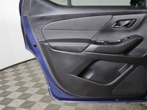 Used 2022 Chevrolet Traverse LT w/ LPO, Floor Liner Package image 22