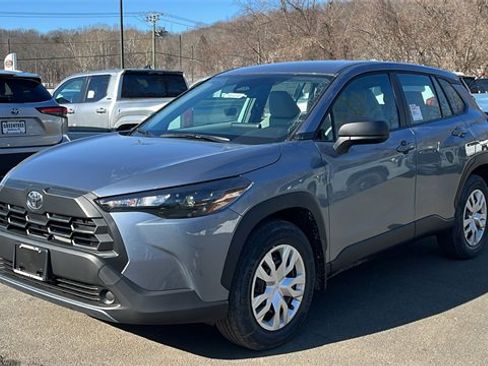 New 2026 Toyota Corolla Cross L image 3