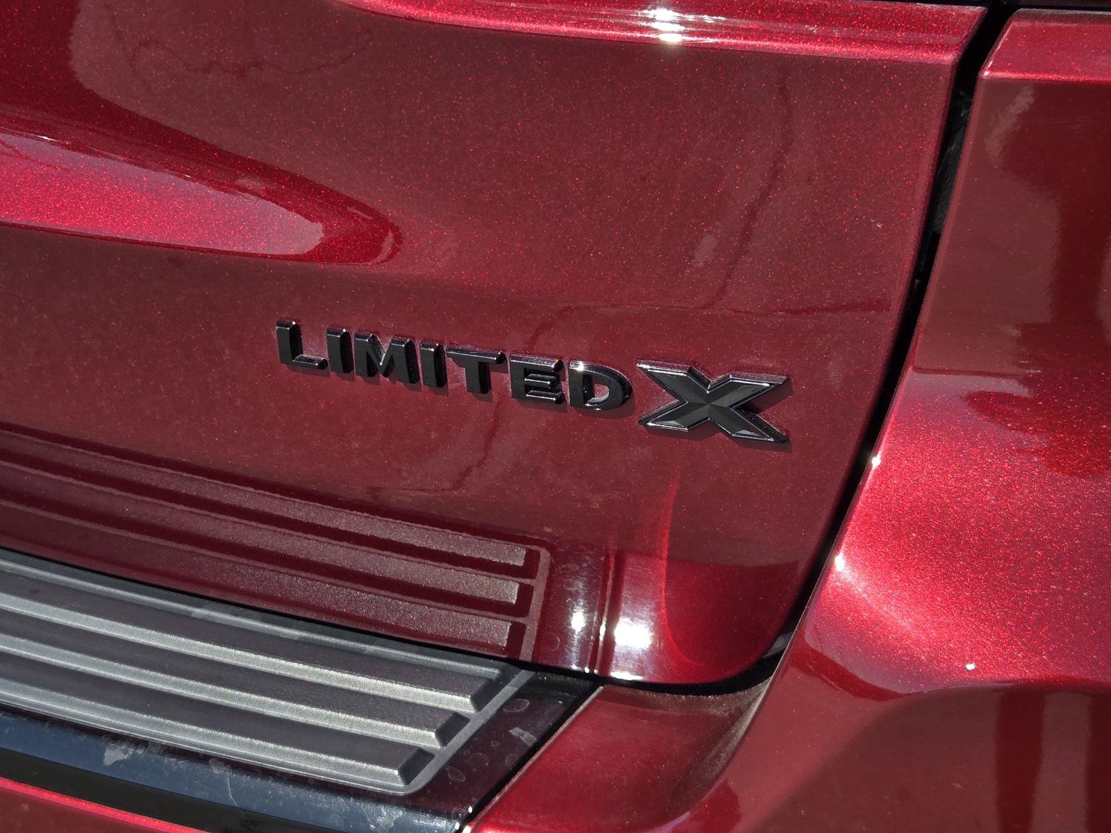 Used 2021 Jeep Grand Cherokee Limited X RWD image 35