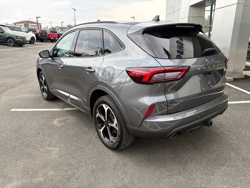 Used 2023 Ford Escape ST-Line Select w/ Tech Pack #1 AWD/4WD image 5