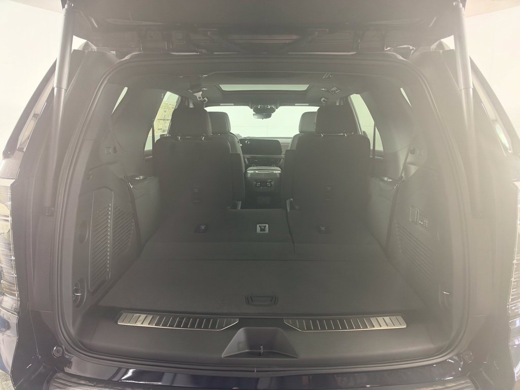 New 2027 Chevrolet Tahoe RST w/ Advanced Technology Package AWD/4WD image 10
