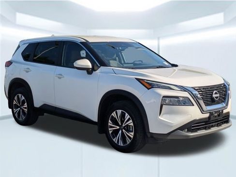 Certified 2023 Nissan Rogue SV FWD image 8