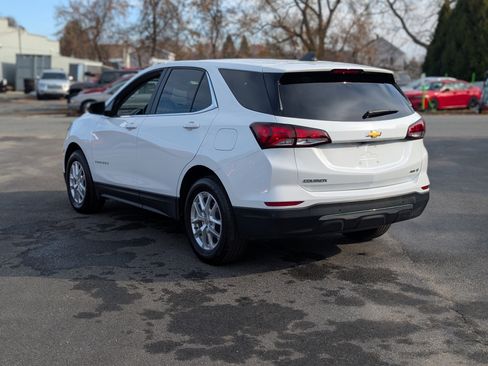 Used 2024 Chevrolet Equinox LT w/ LPO, Floor Liner Package image 11