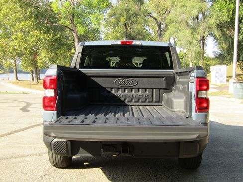 Certified 2024 Ford Maverick XLT w/ XLT Luxury Package image 11