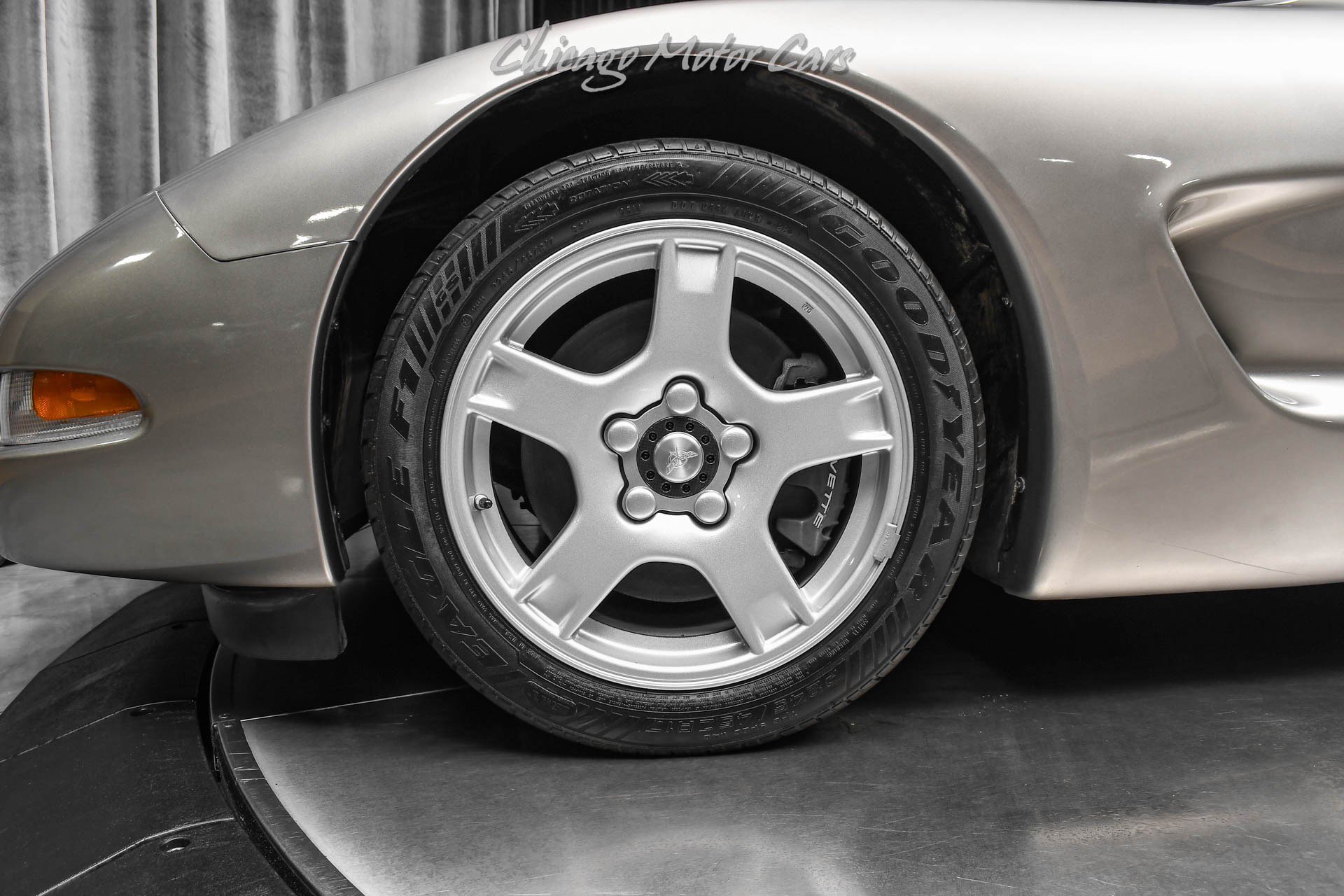 Used 1999 Chevrolet Corvette Coupe w/ Lighting Pkg RWD image 35