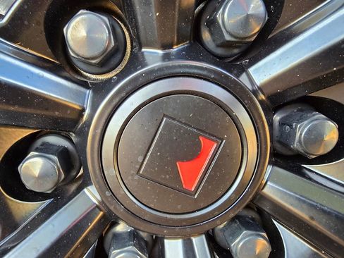 New 2025 Ford F150 XLT w/ Equipment Group 303A High image 28