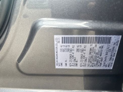 Certified 2025 Nissan Rogue SV w/ SV Premium Package image 31